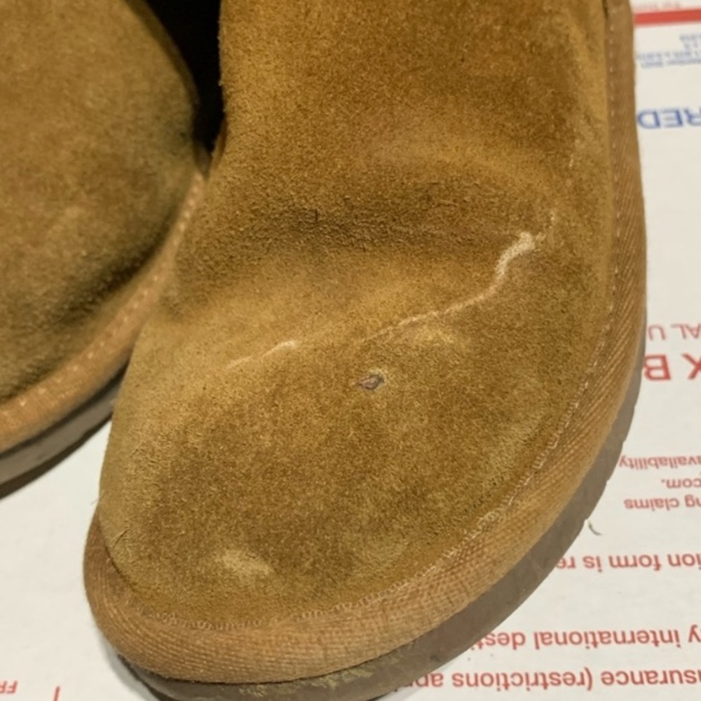 UGG Kollaburra Victoria Short Fur Boot 
Girls 3 - Picture 8 of 11